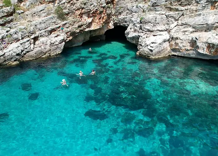 Ξενοδοχείο Solymar Vlorë